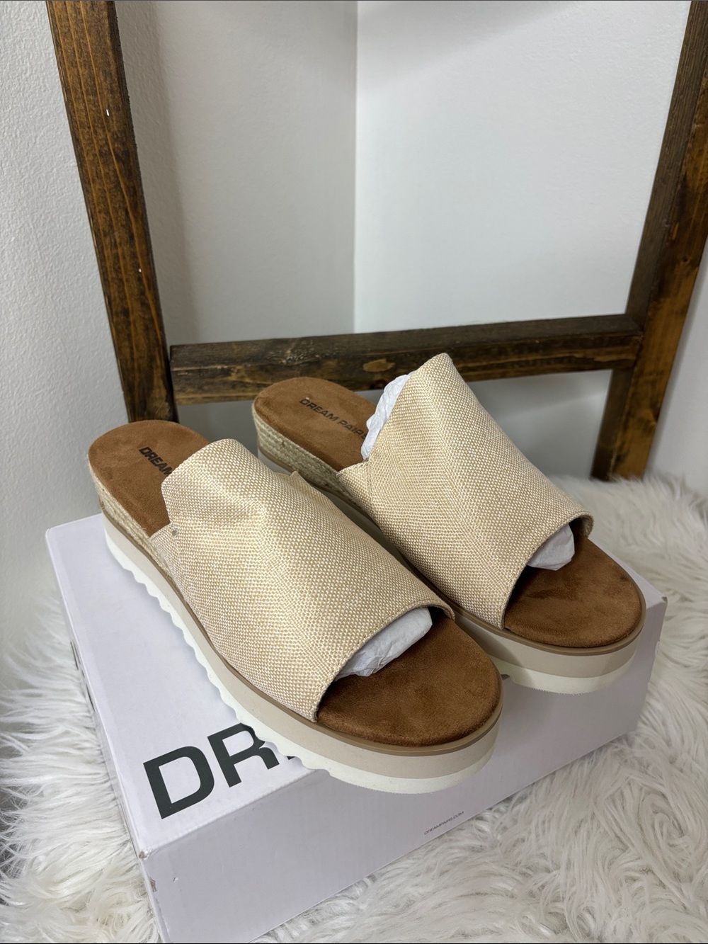Dream Pairs Beige Slide Sandals for Women Size 10